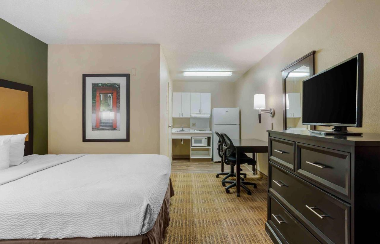 Extended America - - Financial Centre Parkway Hotel Little Rock