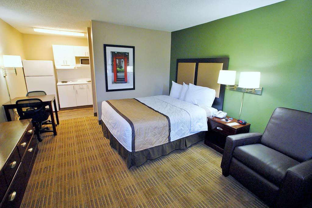 Extended America - - Financial Centre Parkway Little Rock